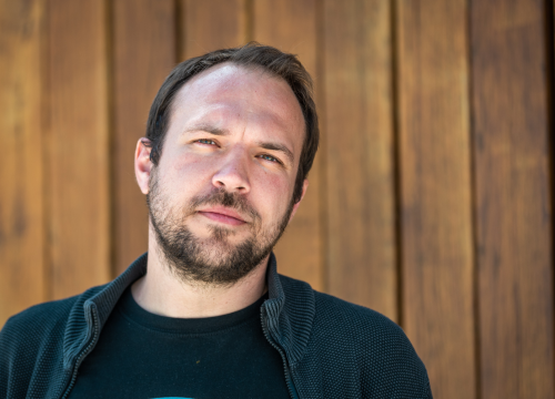 Fotografija 5 - O ljetnoj pozornici na sv. Mihovilu pričalo se od 50-ih, Pavić i Bakula istražili zašto je izgrađena tek 2014. godine