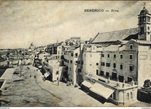 Fotografija 10 - Našli smo neke stvarno stare i rijetke razglednice Šibenika: Tko zna gdje su bile ove skaline?