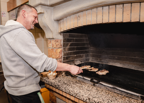 Fotografija 9 - Najbolja jela s roštilja čekaju vas u Antinom guštu!