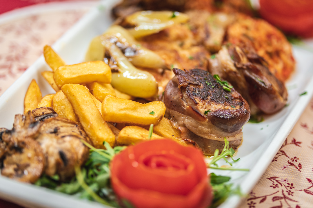 Najbolja jela s roštilja čekaju vas u Antinom guštu!