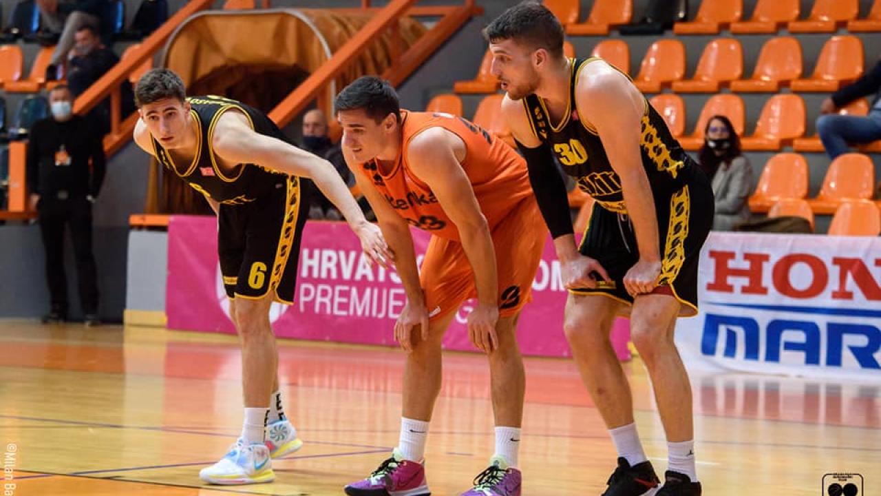 Uz double-double učinak Mikovića i Freemana GKK Šibenka stigla do nove pobjede