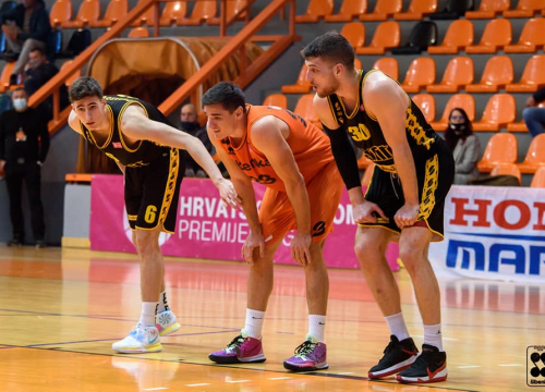 Uz double-double učinak Mikovića i Freemana GKK Šibenka stigla do nove pobjede