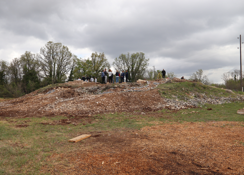 Fotografija 12 - Kod Goriša otkriveni ostaci velike crkve i srednjovjekovni grobovi, sigurno ih ima još nekoliko desetaka
