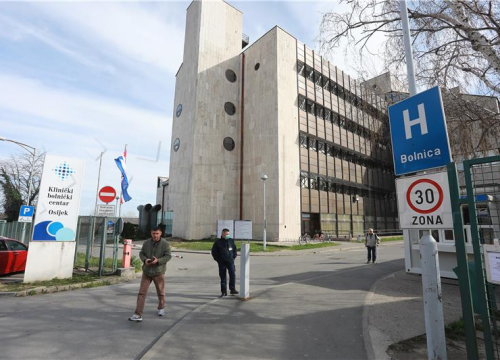 U Osijeku s covidom preminule dvije prerano rođene bebe: 'Borba medicinskog tima trajala je danima'