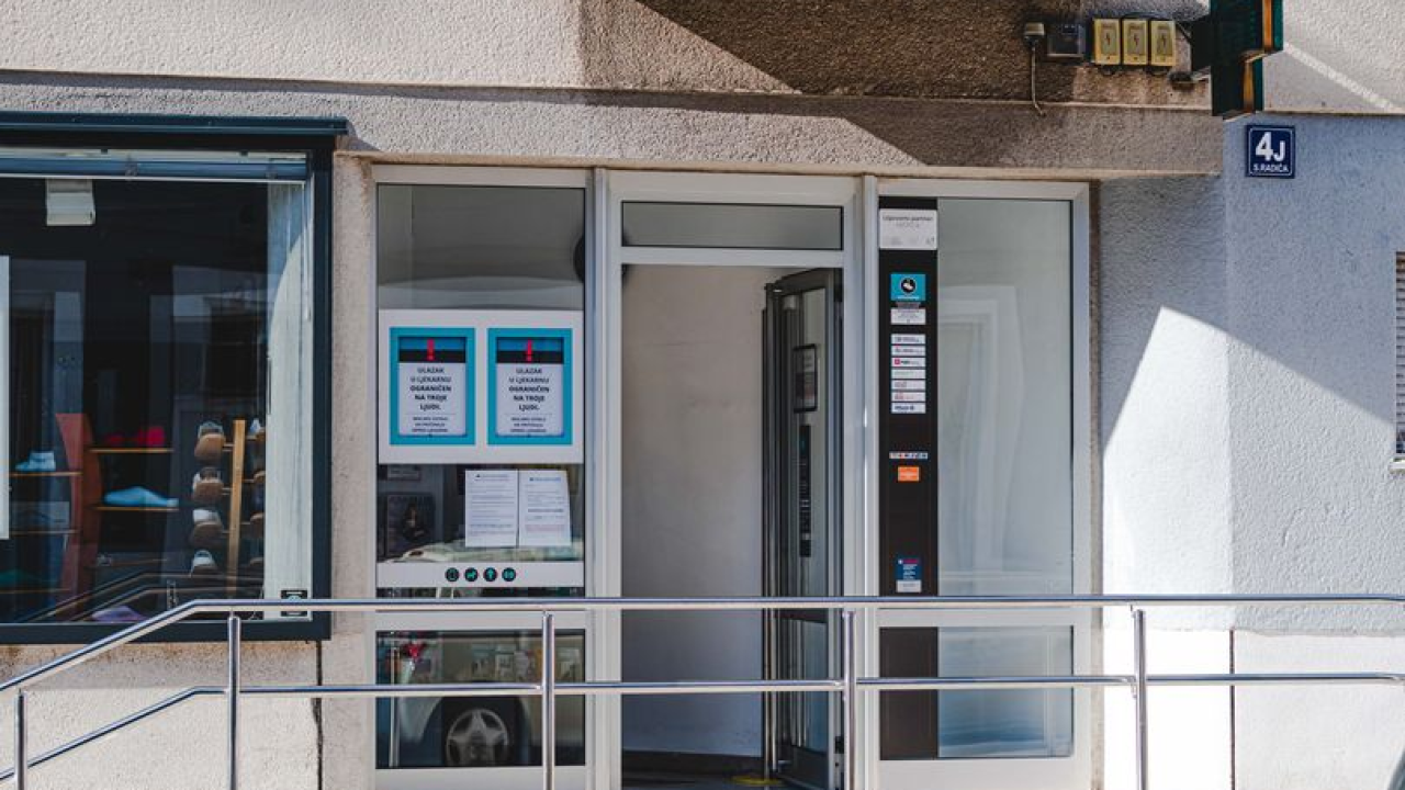 Što trebamo znati o nuspojavama lijekova?