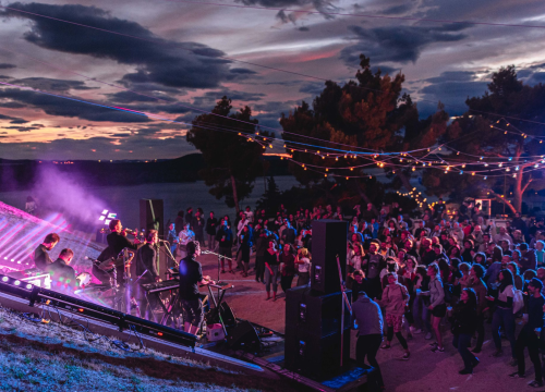 Let's Rock i ovog ljeta: Tvrđava sv. Mihovila, tri pozornice, dva dana i više od 20 bendova, evo tko sve svira