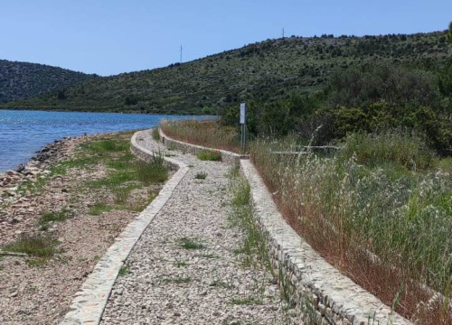 U Raslini kreću radovi na sanaciji šetnice, a obnovit će se i središnji mjesni trg