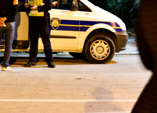 Htio provesti noć u prijateljevoj kući u Vrpolju, ali ovaj ga nije pustio pa mu je razbio čaše, televizor i prijetio