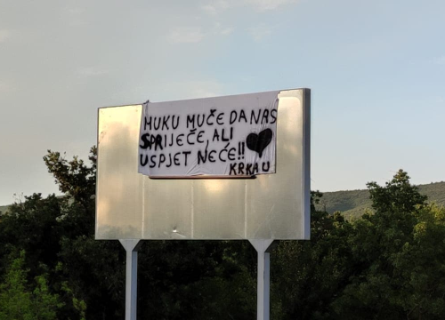Fotografija 2 - 'Krka nam je mati, nećemo je dati': Na Lozovcu jutros osvanuli transparenti, evo što smeta stanovnicima tog kraja