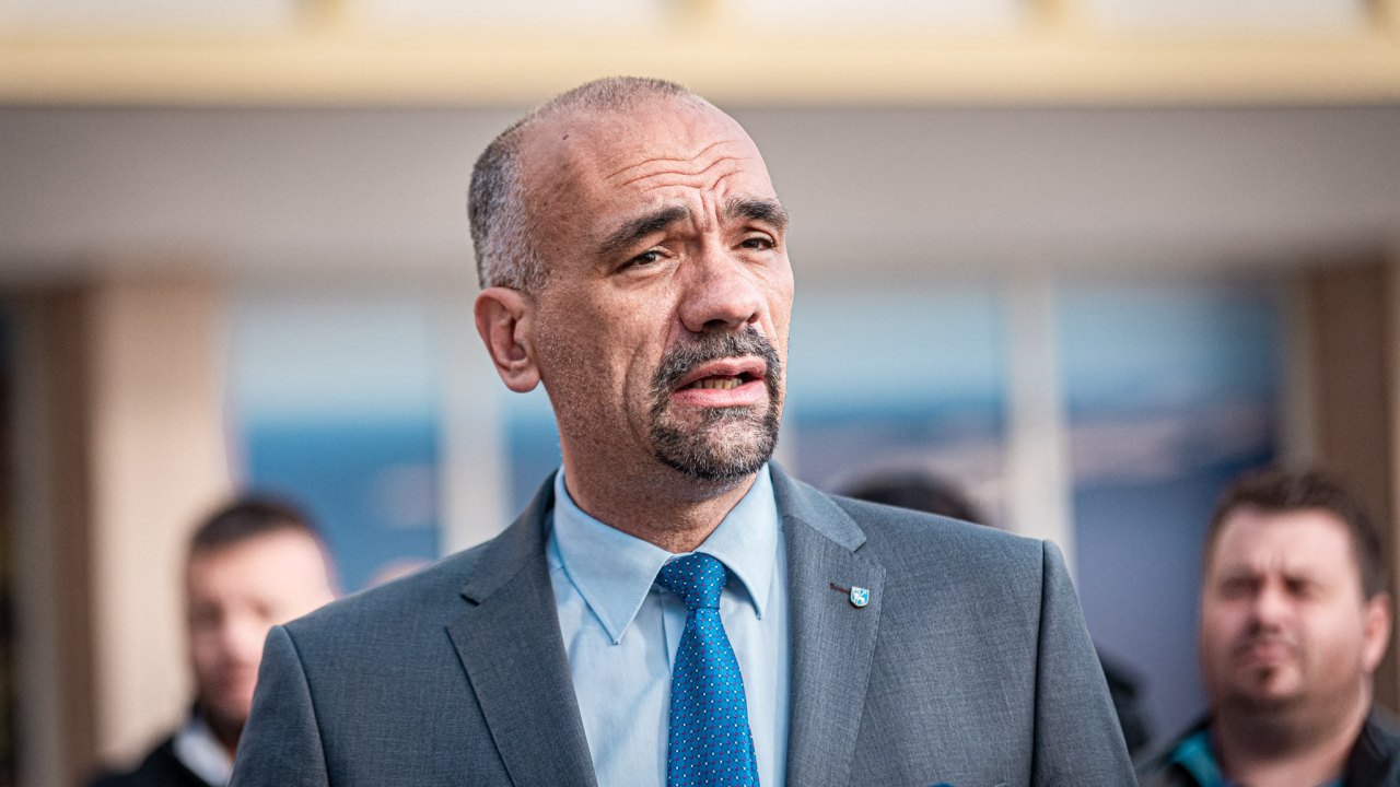 Novi župan o proslavi Oluje van Knina: 'Ima bitnijih stvari o kojima treba konkretnije razgovarati. Neću ulaziti u polemiku'