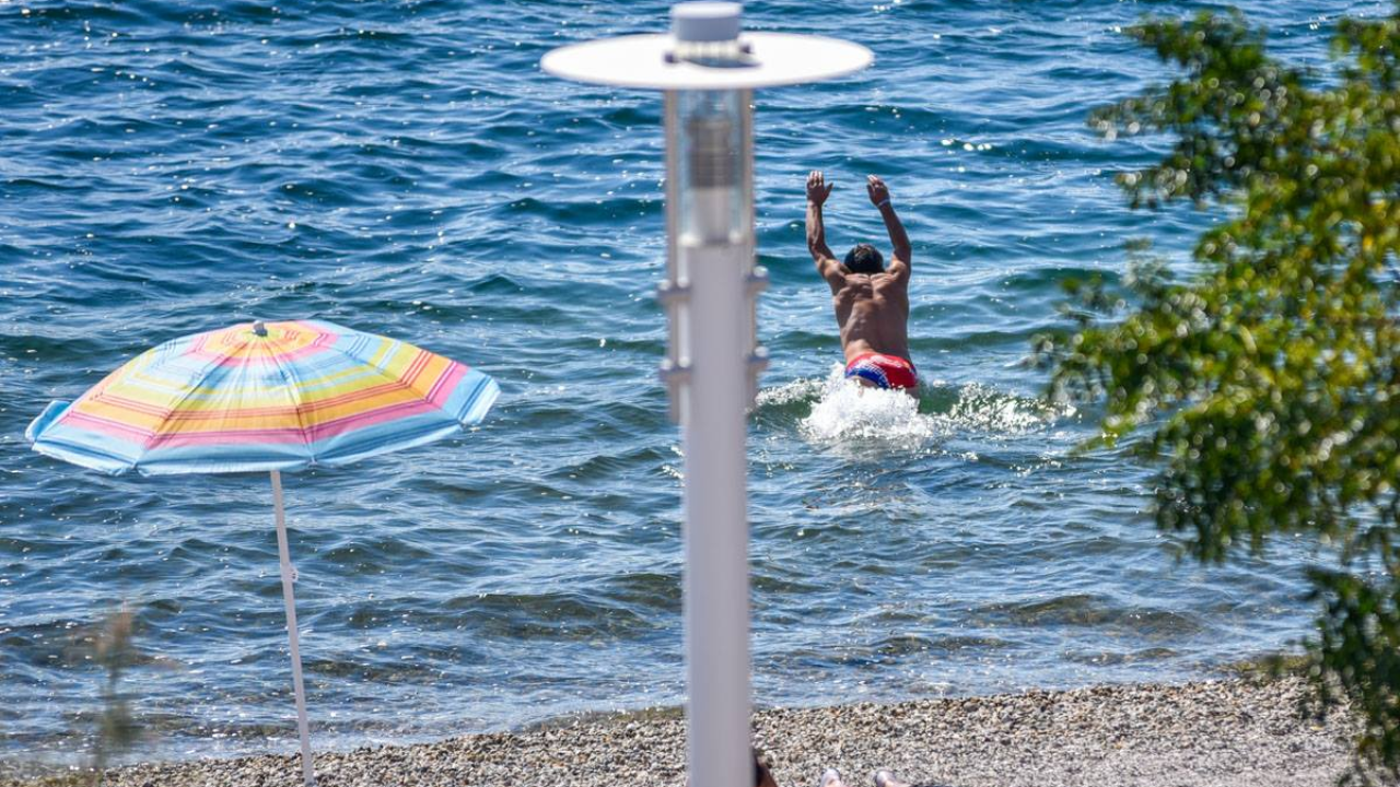 Je li vrijeme za prvo kupanje? More na Banju ima točno 21,5 stupanj, na Brodarici je još toplije