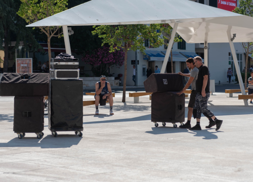 Fotografija 2 - Na Poljani pripreme za milenijsku fotografiju povodom 30. obljetnice osnutka 113. brigade