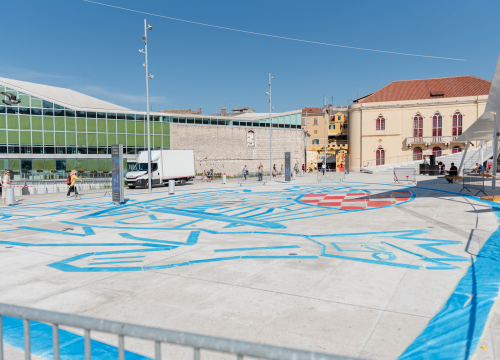 Fotografija 11 - Na Poljani pripreme za milenijsku fotografiju povodom 30. obljetnice osnutka 113. brigade