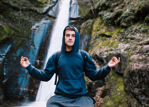 Mateo Andrijanić primjer je kako se upornošću može uspjeti i u malom Šibeniku, danas radi na hit serijama koje smo svi gledali!