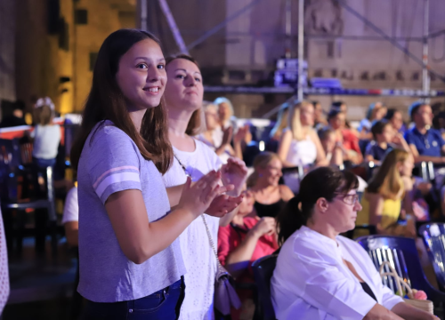 Fotografija 26 - Zvijezde 'A strane' na Ljetnoj: 'Koncert je bio odličan, na kraju sam šmugnula'