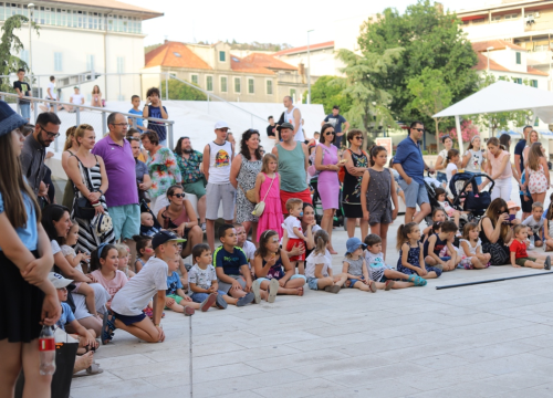 Pogledajte kako je jučer bilo na MDF-u i provjerite današnji program na ulicama i trgovima