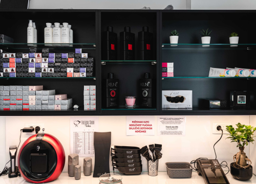 Fotografija 8 - Frizerski salon Ivka vas časti povodom prvog rođendana!