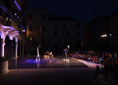 Fotografija 10 - MDF ušao u drugi tjedan s predstavom 'Matovilka': 'Malo su me nervirali njihovi smiješni uleti, ali ostalo je OK'