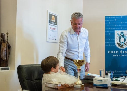 Fotografija 4 - Šibenčanin Ivano Močić, viceprvak Hrvatske: 'U nogometu trčiš po kiši i umaraš se, u šahu vježbaš, razmišljaš i napadaš!'