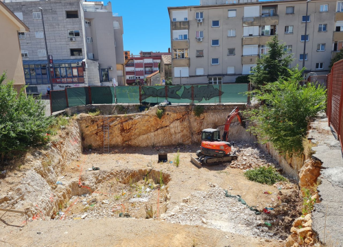 Teška mehanizacija na Baldekinu 1. srpnja šteti iznajmljivačima, Dino Karađole: ‘Investitor je dobar čovjek’