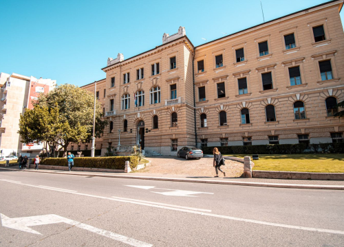 Podignuta optužnica protiv vozača glisera (21): Tijekom vožnje na tubi smrtno stradalo dijete