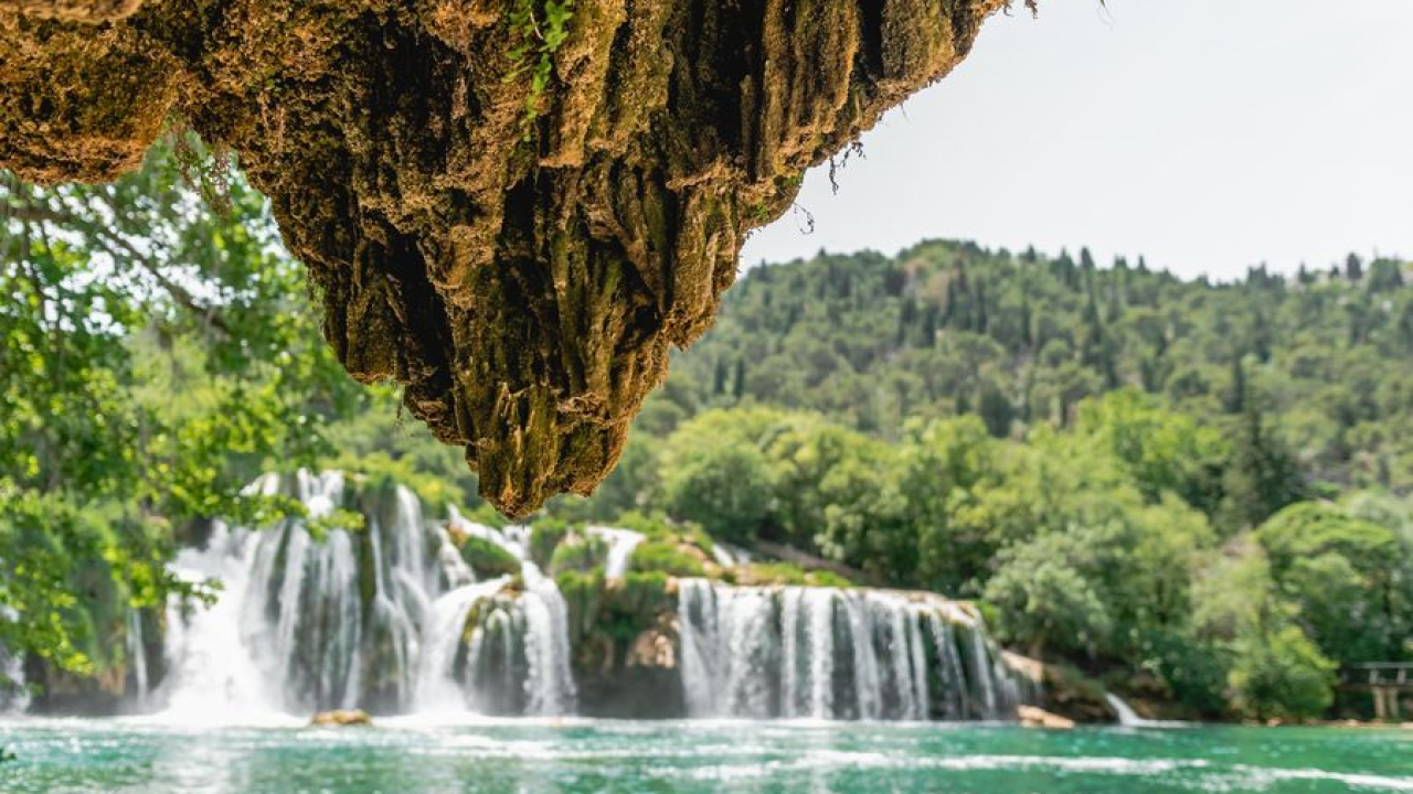 Uprava NP Krka: 'Pozivamo mještane Lozovca da ne donose ishitrene odluke i ne krše zakone'