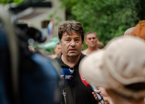 Fotografija 8 - Prosvjedno kupanje na Skradinskom Buku