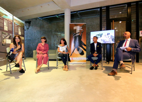 Fotografija 10 - Plamteća voda rasplamsala ljubav Šibenčana prema plesu