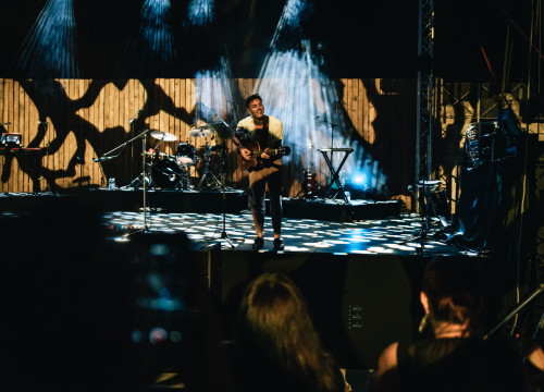 Fotografija 21 - Asaf Avidan u Šibeniku: Bol, patnja, ljubav, unikatan talent i kiselost pokvarenog piva