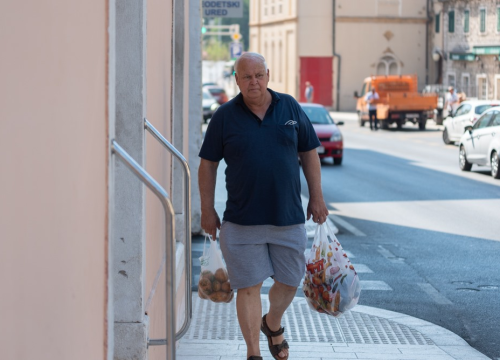 Minimalna potrošačka košarica iznosi 7.800 kuna, a ona dostojna življenja 10.500