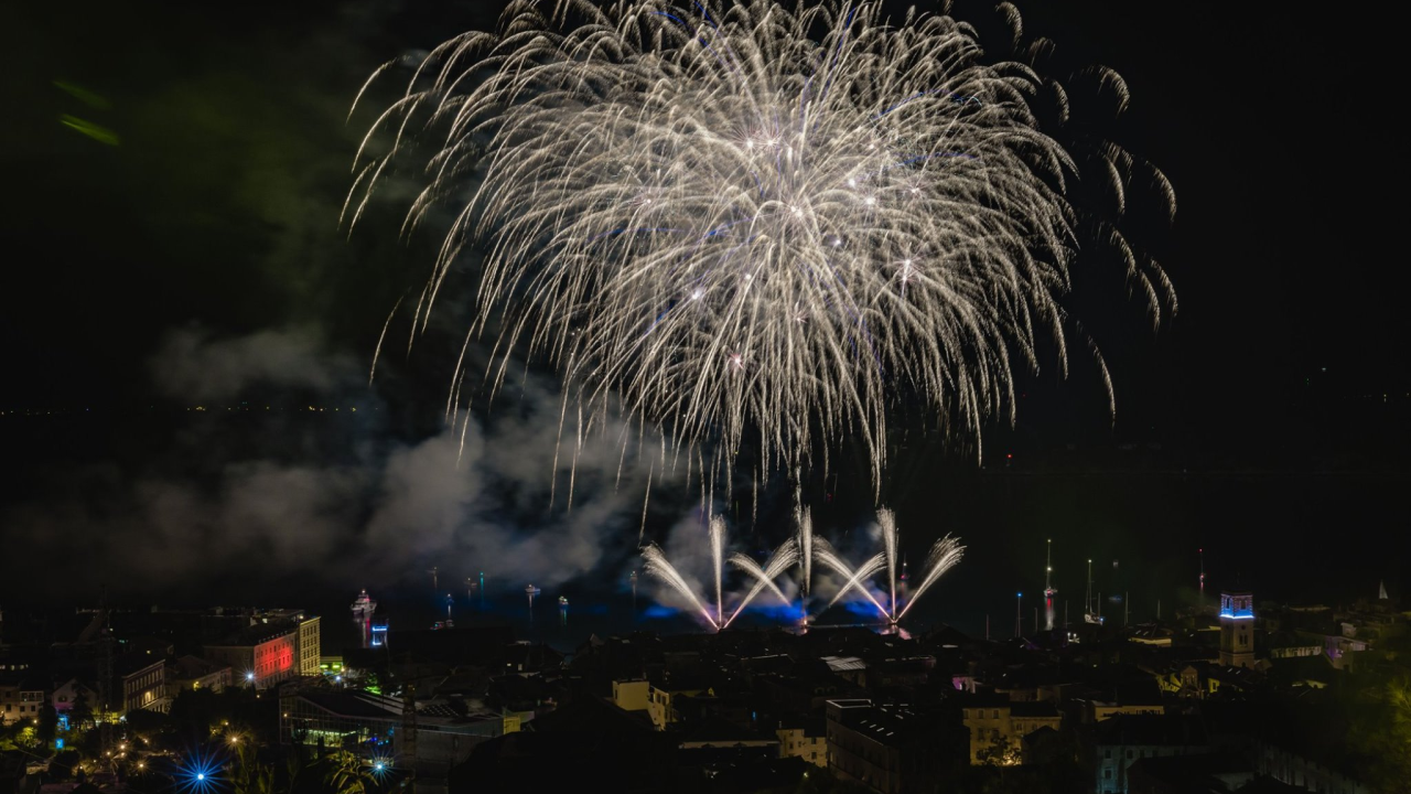 Koncerta nema, ali bit će vatromet uz glazbu i veliko filmsko platno za prikazivanje stoljetnih kadrova Šibenika