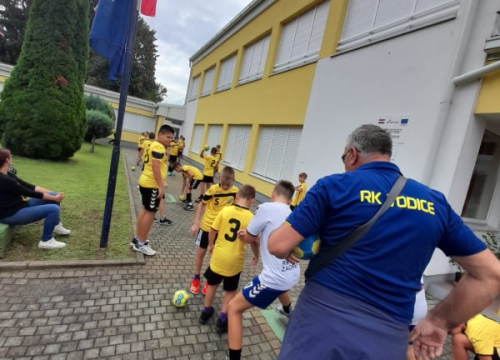 Fotografija 2 - Fantastičan uspjeh za Rukometni klub Vodice na međunarodnom turniru u Čakovcu