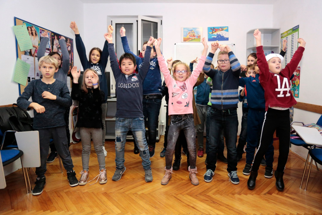 Lingua već tri desetljeća stvara poliglote: Evo zašto im vjeruju Šibenčani od 3 do 70 godina starosti