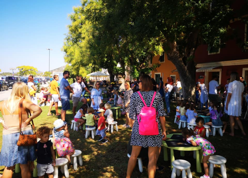 Fotografija 5 - Ivan Burić na travnjaku Azimuta otkrio kako je priča za laku noć postala slikovnica 'Toma u svemiru'