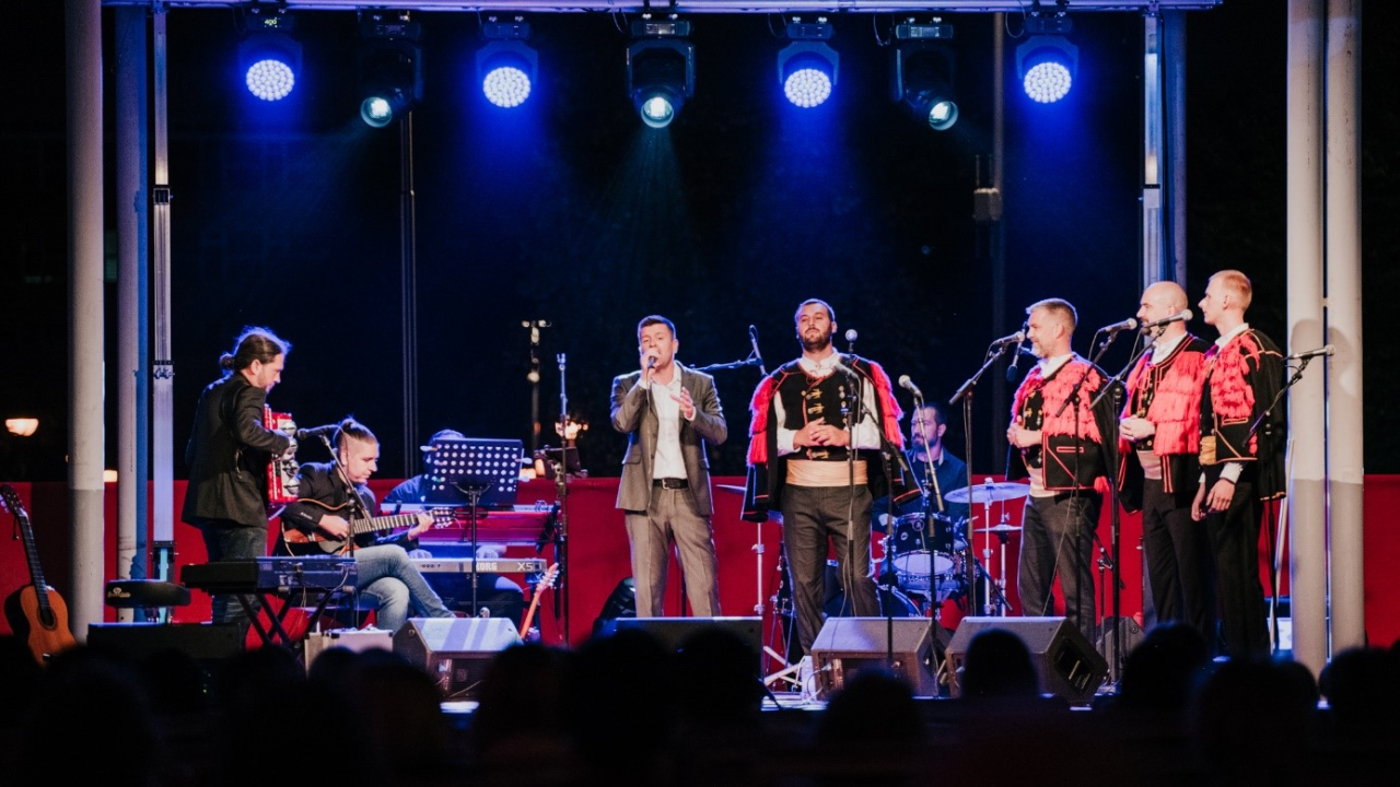 Branimir Bubica i klapa Sebenico održali slavljenički koncert u Lisinskom