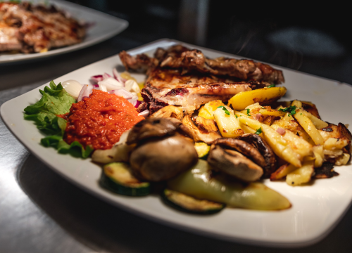 Fotografija 18 - Ukusna spiza i vrhunski deserti čekaju vas u Antinom guštu!