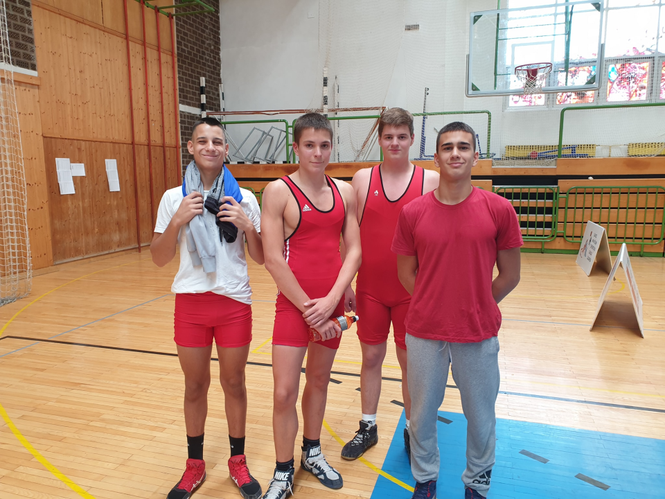 Uspjeh šibenskih hrvača na PH: Peto mjesto ekipno, četiri pojedinačne medalje