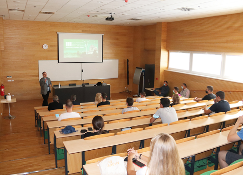 Fotografija 2 - Na Studiju energetike počela nova akademska godina, studente pozdravio gradonačelnik Burić