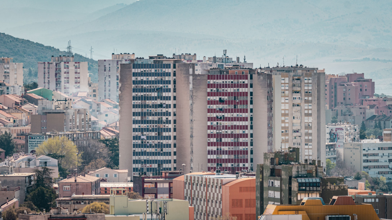 Muškarac u Šibeniku pozivima i porukama gnjavio mlađu ženu, a kad ga je odbila ozbiljno joj prijetio