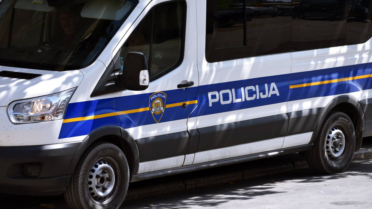Provalio u prostorije javne ustanove u Šibeniku pa razbijao inventar i obijao ormare