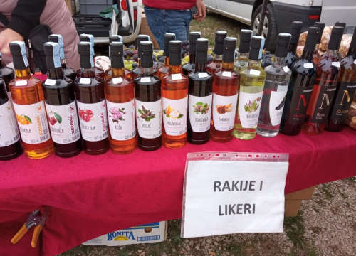 Fotografija 13 - Jučerašnji benkovački sajam bio je zadnji na tom mjestu: Sajam se seli, kreću radovi na novom sajmištu