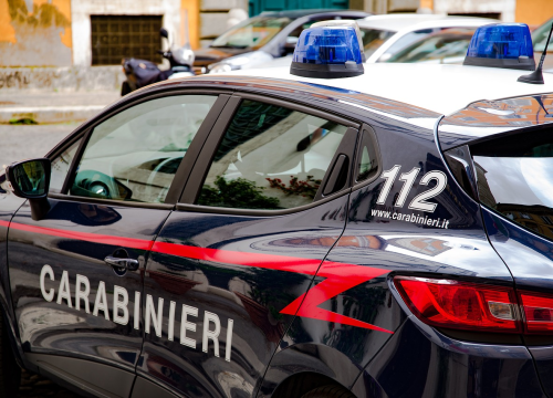 Šokantne scene iz Rima: Hrvatski vaterpolist gol šetao gradom, uzrokovao nesreću i napao karabinjere