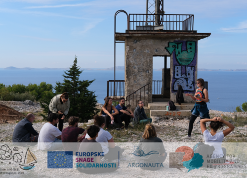 Fotografija 7 - Mladi iz europskih zemalja mjesec dana radili na Murteru: Iza njih ostale nove pješačke staze i prebojane klupe