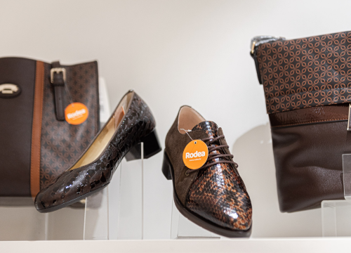 Fotografija 5 - Stiže zima, vrijeme je za nove čizme! Dućani u centru grada imaju odličnu ponudu, evo naših favorita