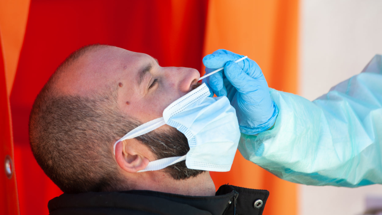 Poliklinika Gemini otvorila prvi punkt za brzo testiranje na Šubićevcu!