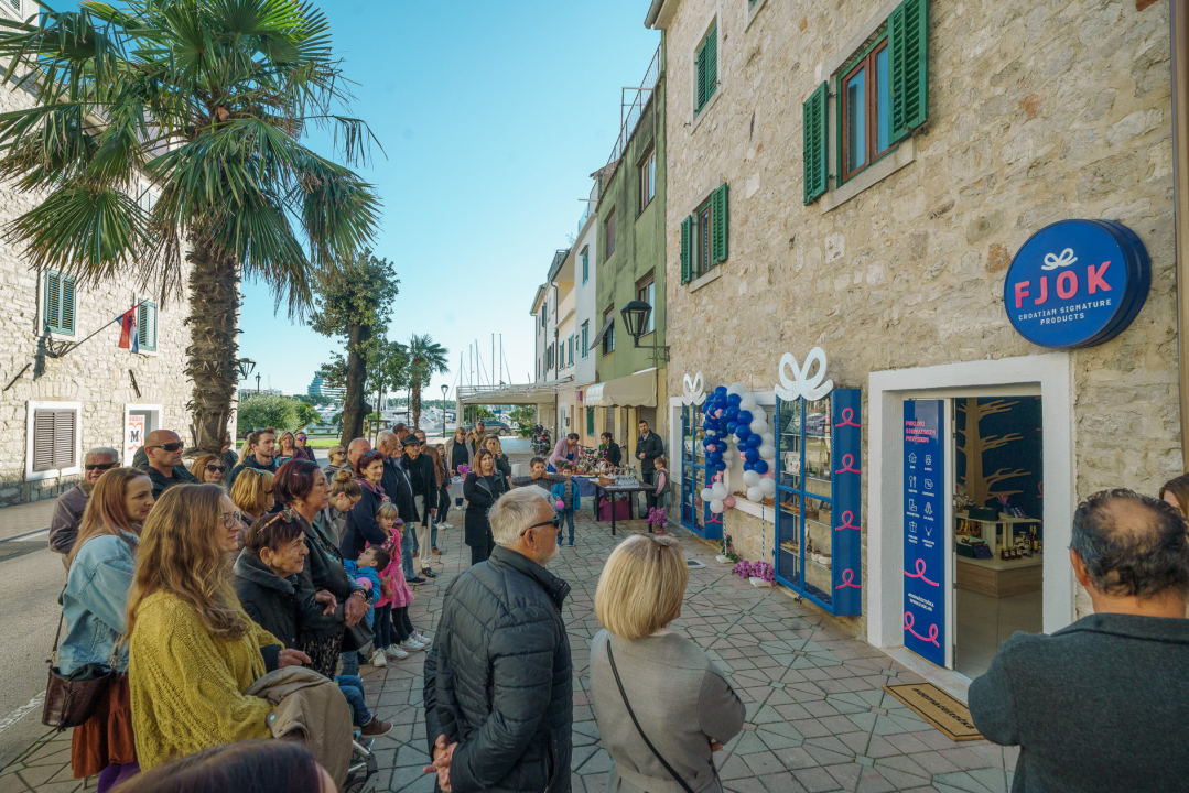 U Vodicama otvoren darovni dućan Fjok s vrhunskim hrvatskim proizvodima!