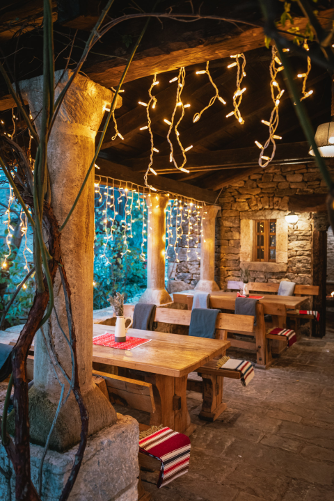 Djed Božićnjak čarobno selo preselio u Amadria Park! Dođite na radionice, koncerte, klizanje i božićne delicije!