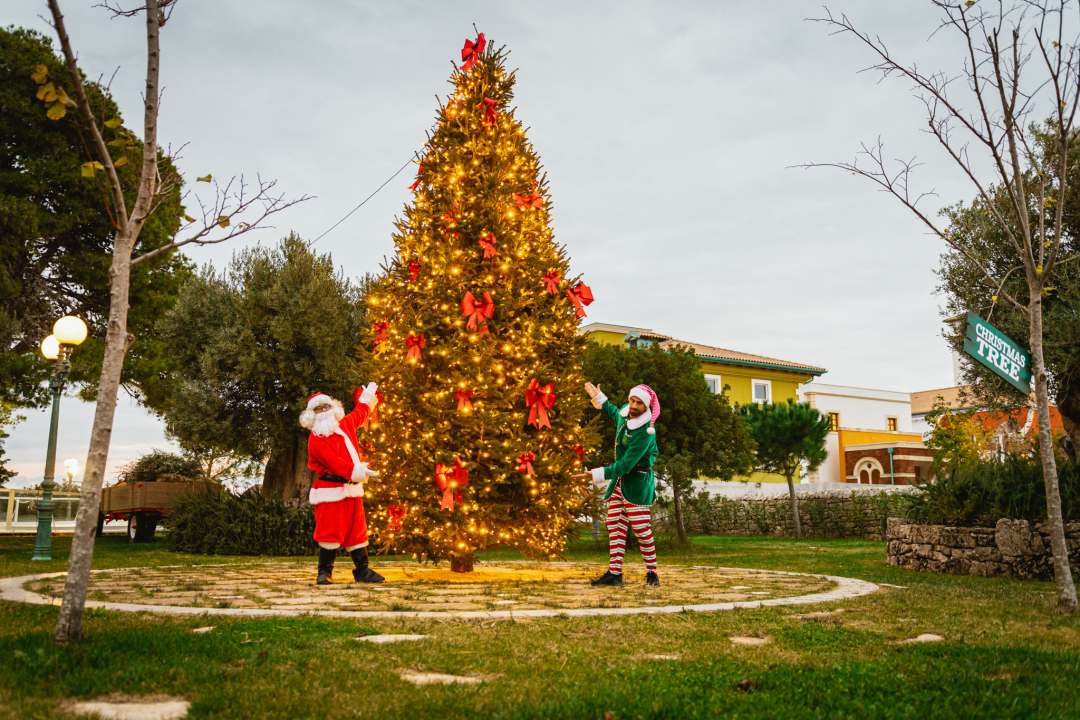 Djed Božićnjak čarobno selo preselio u Amadria Park! Dođite na radionice, koncerte, klizanje i božićne delicije!