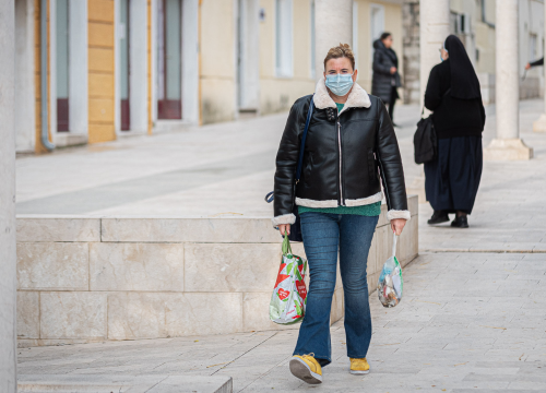 U Hrvatskoj 4465 novih slučajeva zaraze, preminule 54 osobe