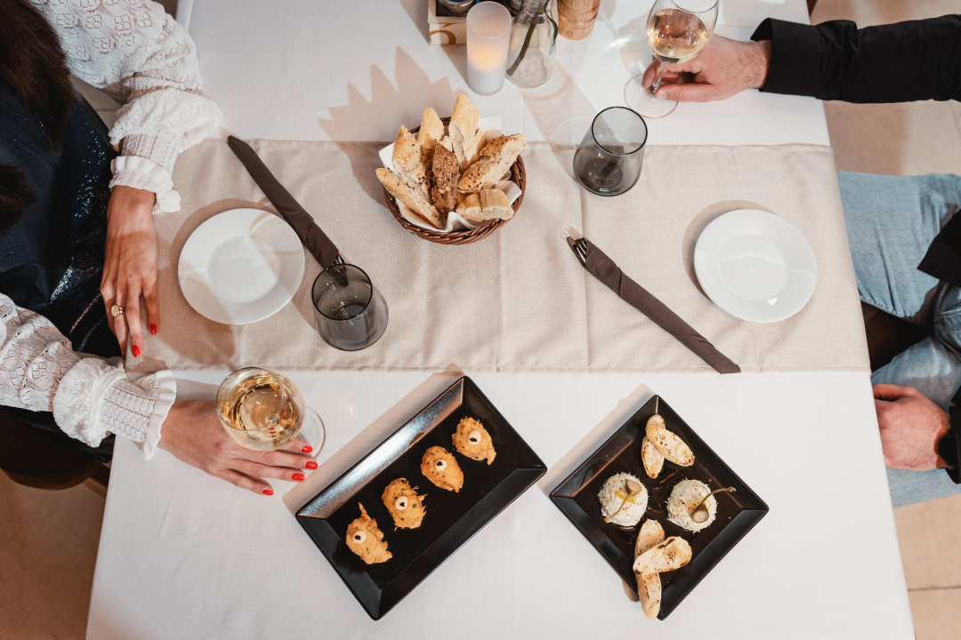 Posjetite najstariju šibensku tavernu u Hotelu Jadran!